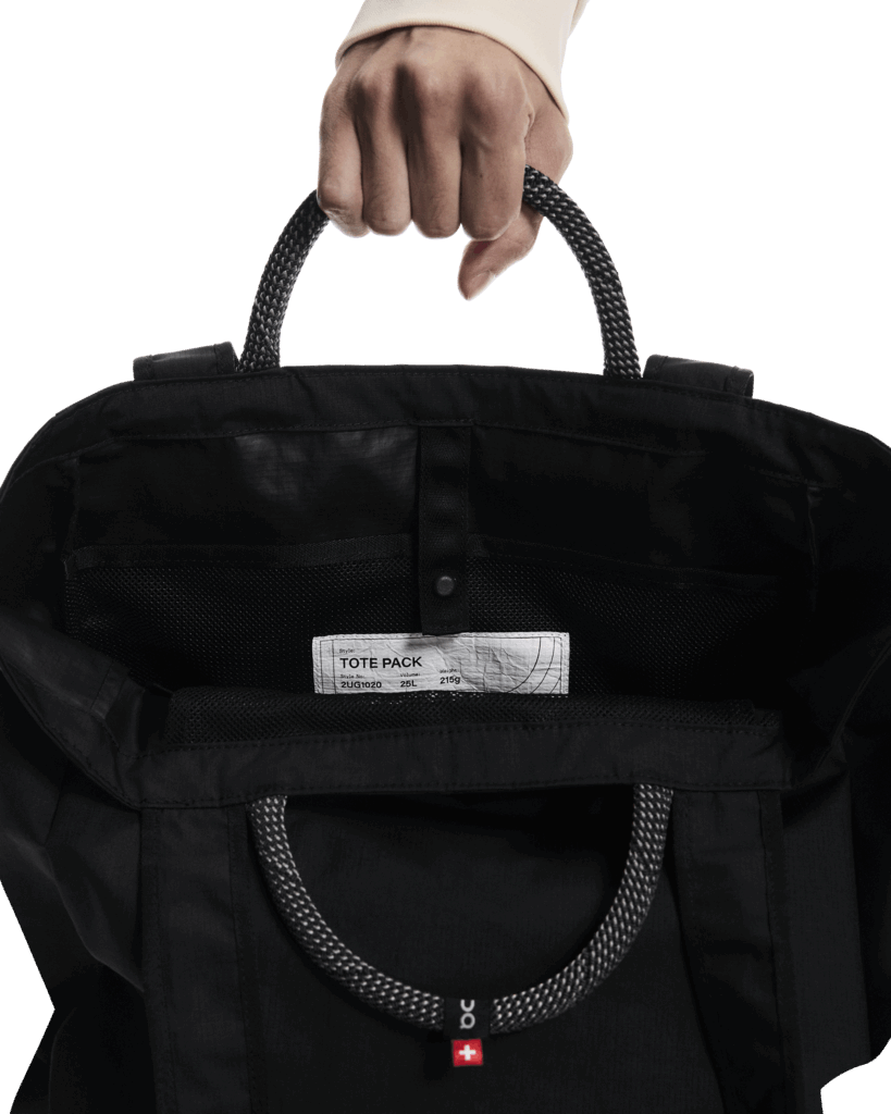 Buy On Unisex Tote Pack 25L - Black for running in Singapore - Running Lab SG