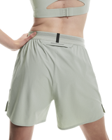 On Women 5" Performance Shorts - Tin