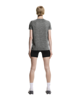 On Women Core-T - Crater