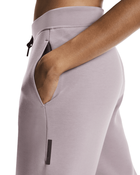 Buy On Women Focus Tech Sweatpants - Heron for running in Singapore - Running Lab SG