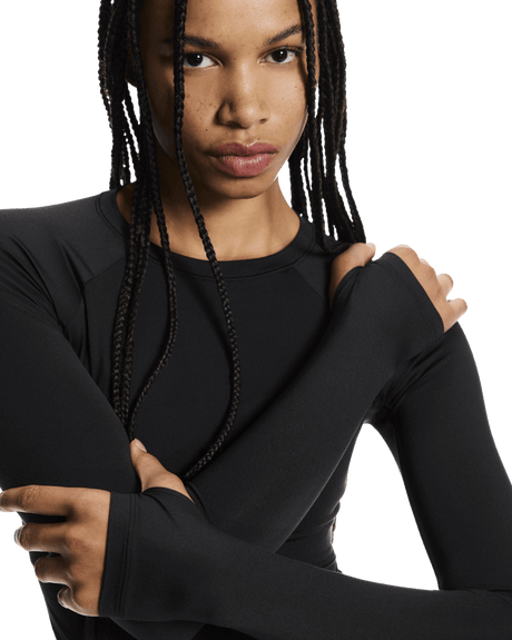 Buy On Women Studio Long-T - Black for running in Singapore - Running Lab SG