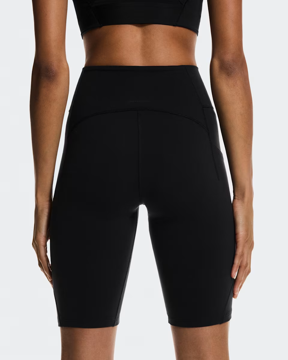 On Women Studio Tights Short - Black