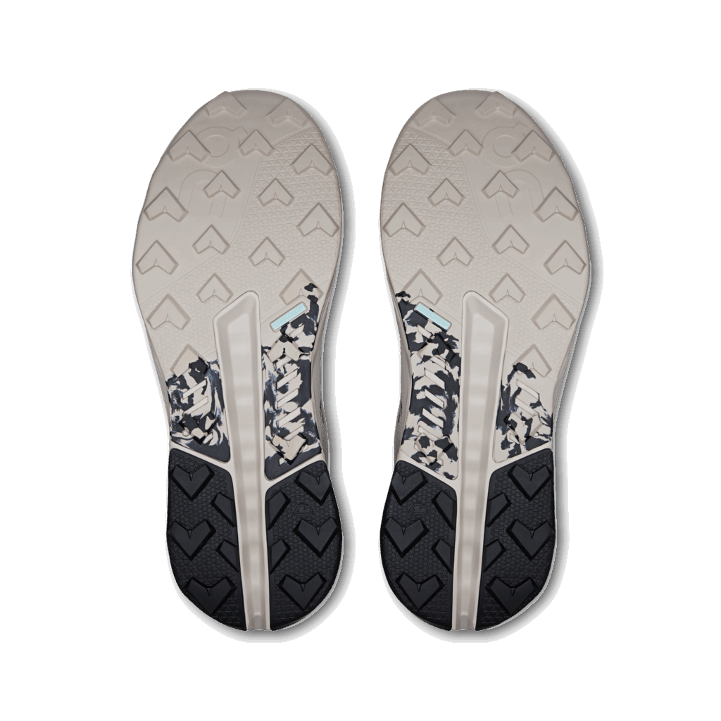 Buy On Men Cloudhorizon 2 Waterproof - Cinder / Truffle for running in Singapore - Running Lab SG