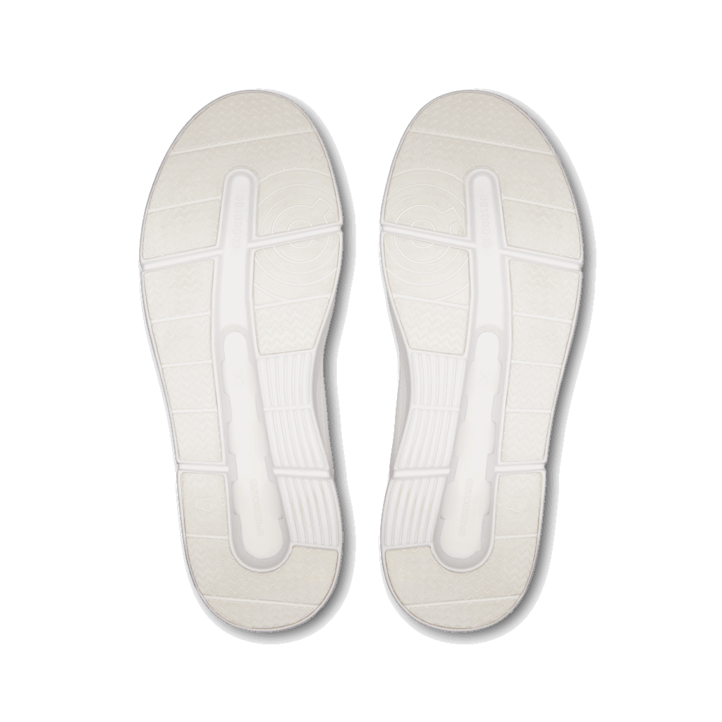 Buy On Women The Roger Centre Court - White / White for running in Singapore - Running Lab SG