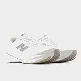 Buy New Balance Women Fresh Foam X 860v15 Wide - NB 103 White / Silver Metallic for running in Singapore - Running Lab SG