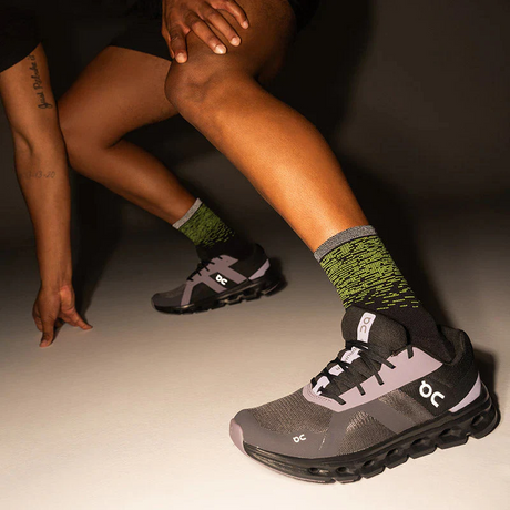 Buy Feetures Active Elite Light Cushion Mini Crew - Light Wave for running in Singapore - Running Lab SG
