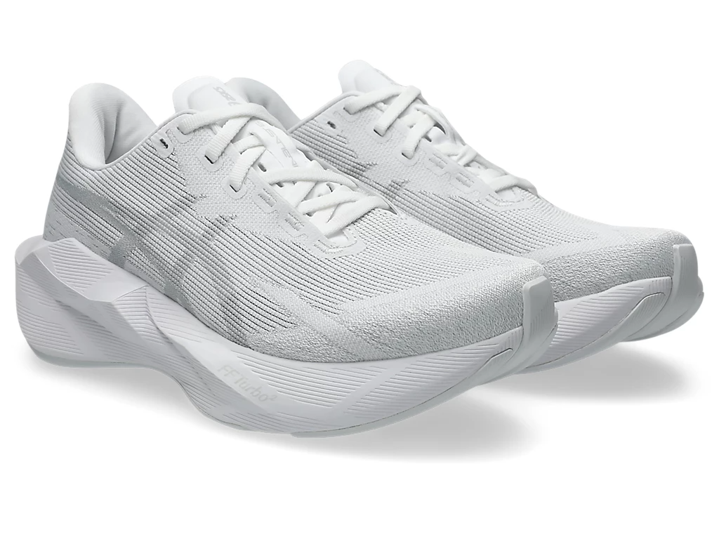 ASICS Women Novablast 6 - White / White