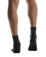Buy On Unisex Elite Run Sock Mid - Black for running in Singapore - Running Lab SG