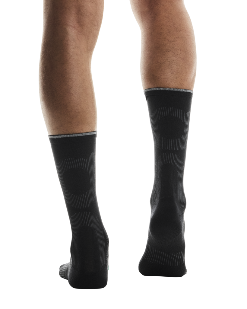 Buy On Unisex Elite Run Sock High - Black for running in Singapore - Running Lab SG