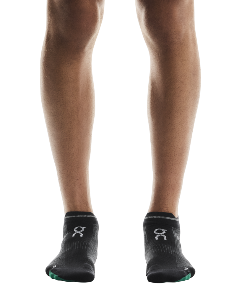 Buy On Unisex Elite Run Sock Low - Black for running in Singapore - Running Lab SG