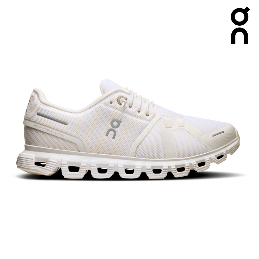 On Women Cloud 6 Wide - White / White