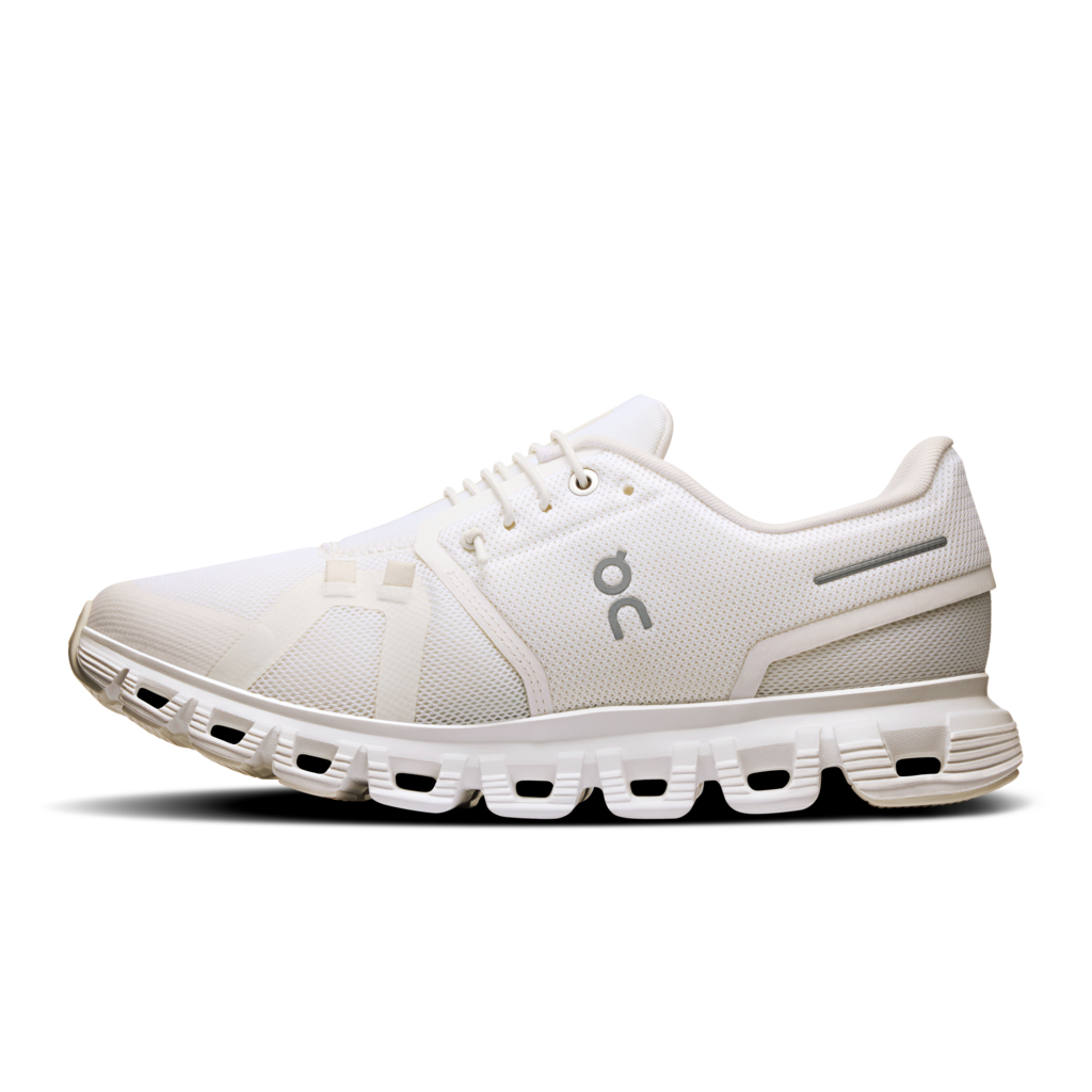On Women Cloud 6 Wide - White / White