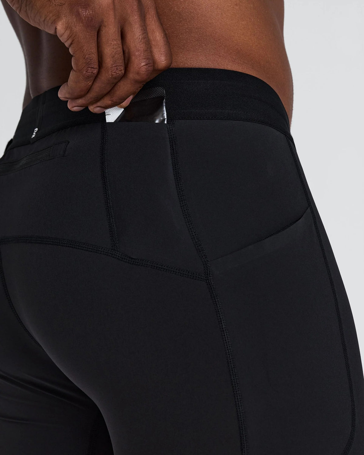 Buy Bandit Men SoLite 5" Pocket Half Tights - Black for running in Singapore - Running Lab SG
