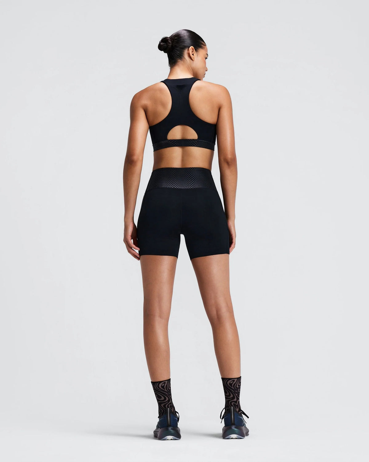 Buy Bandit Women Stamina-V Threshold 5" High Waist Compression Shorts - Black for running in Singapore - Running Lab SG