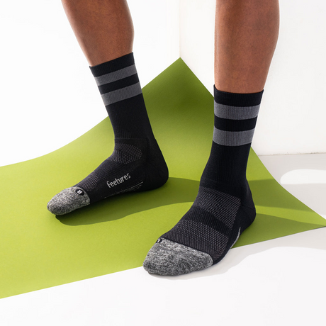 Feetures Active Elite Light Cushion Mini Crew - Black High Top Stripe