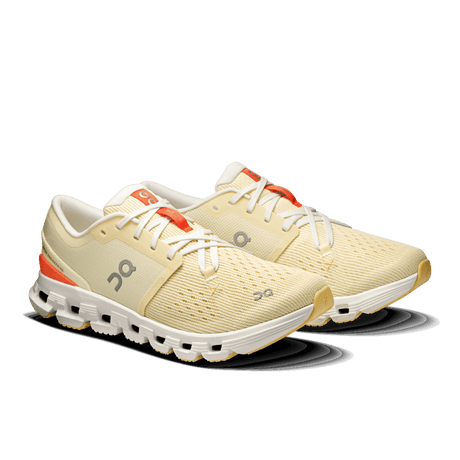 On Women Cloud X 4 - Castor / Flame