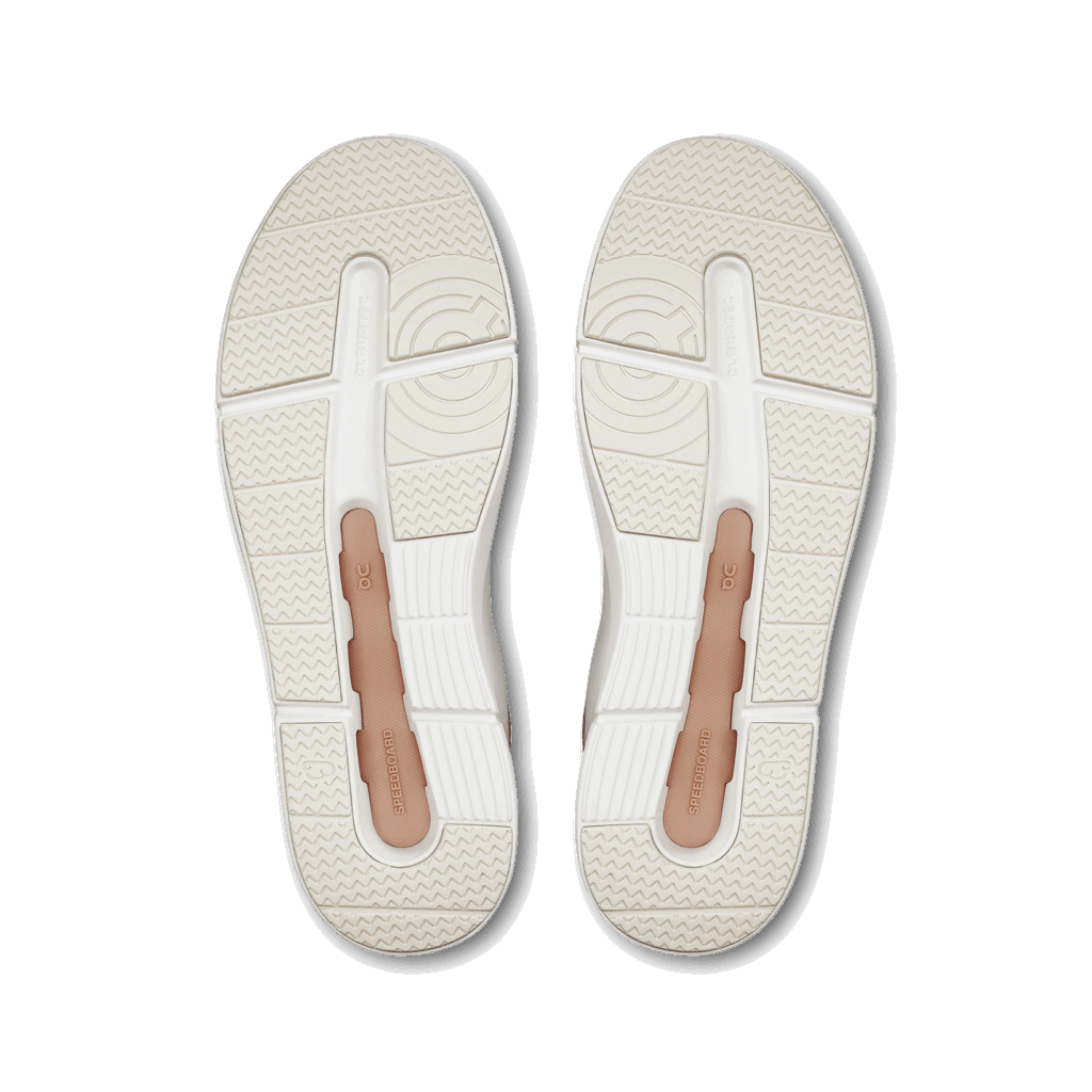 Buy On Women The Roger Advantage - White / Rosehip for running in Singapore - Running Lab SG