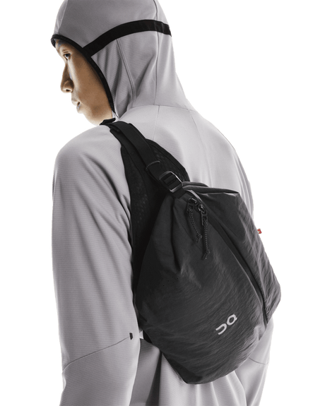Buy On Unisex Sling Pack 9L - Magnet / Black for running in Singapore - Running Lab SG
