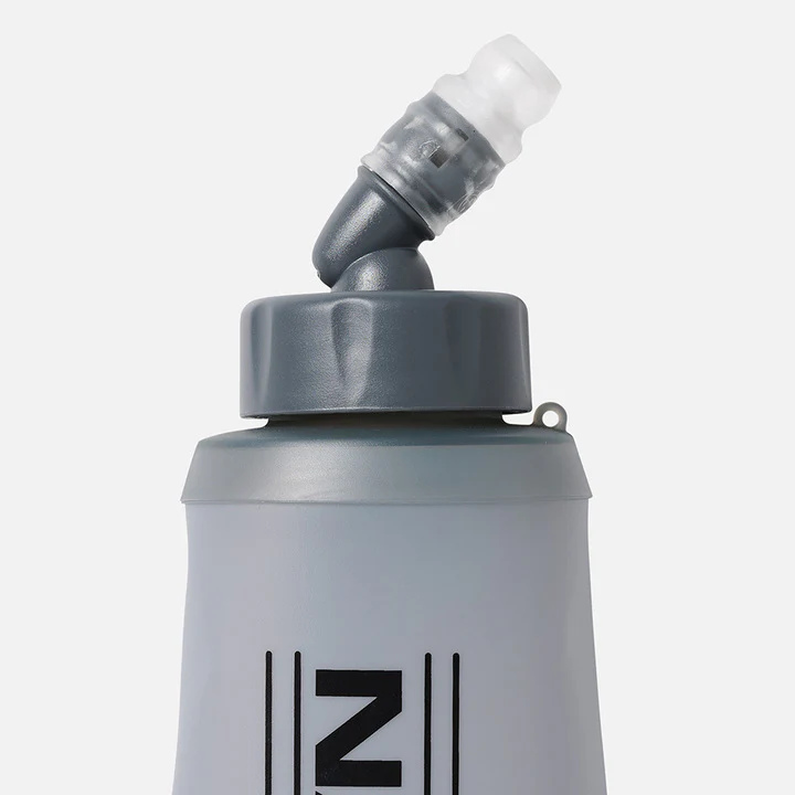 Nathan Sports Quick Start 3.0 4L Soft Flask Hydration Pack - Black / Reflective Silver