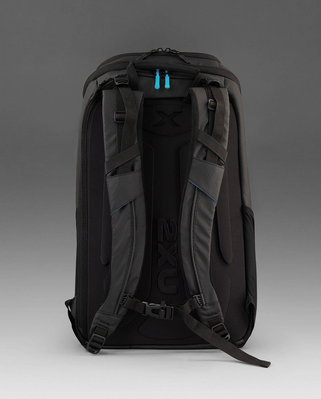 2XU Unisex Transition Backpack - Black / Aloha