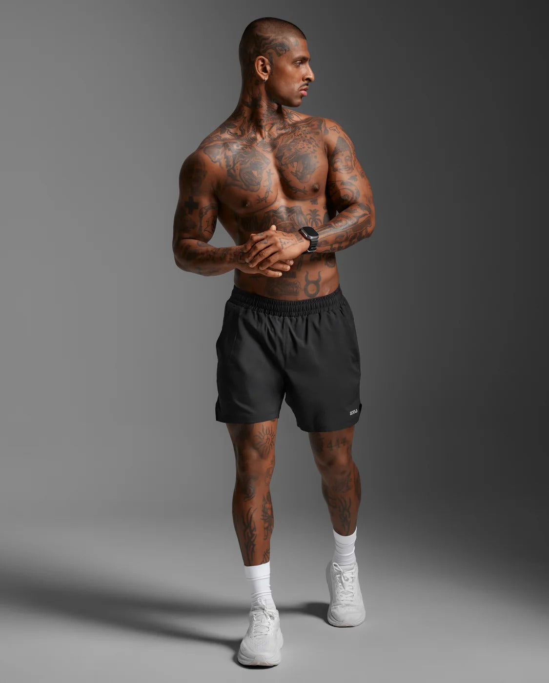 Buy 2XU Men Aero 5 Inch Shorts - Black / Silver Reflective for running in Singapore - Running Lab SG