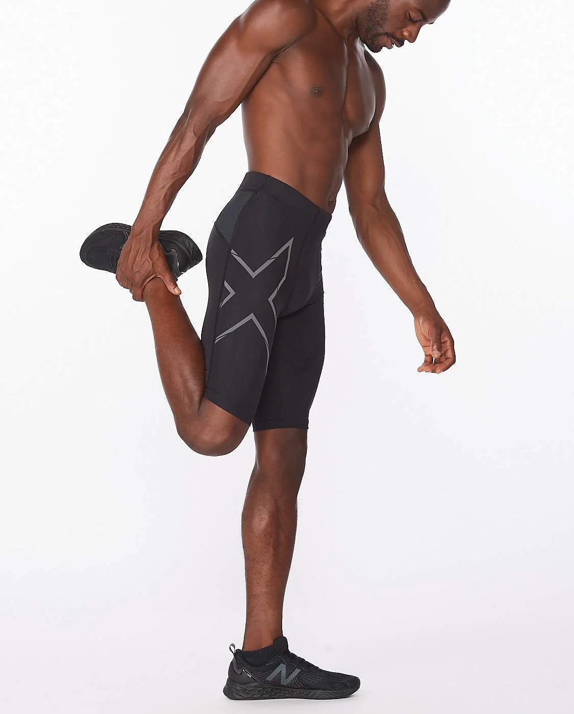 Shop 2XU: Elite Compression Apparel for Peak Performance and Rapid Recovery in Every Move | Running Lab