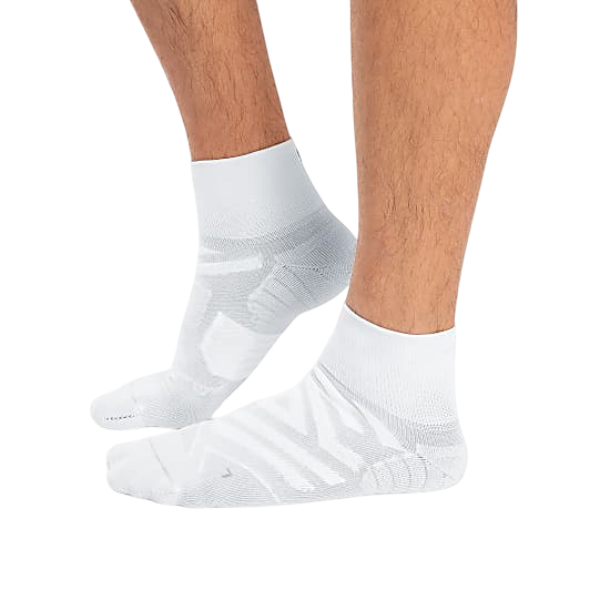 On Running Men Performance Mid Sock - White / Ivory