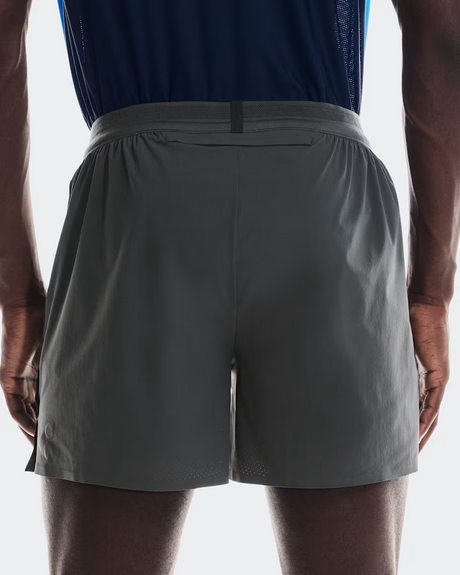 Buy On Men 5" Core Shorts - Eclipse for running in Singapore - Running Lab SG