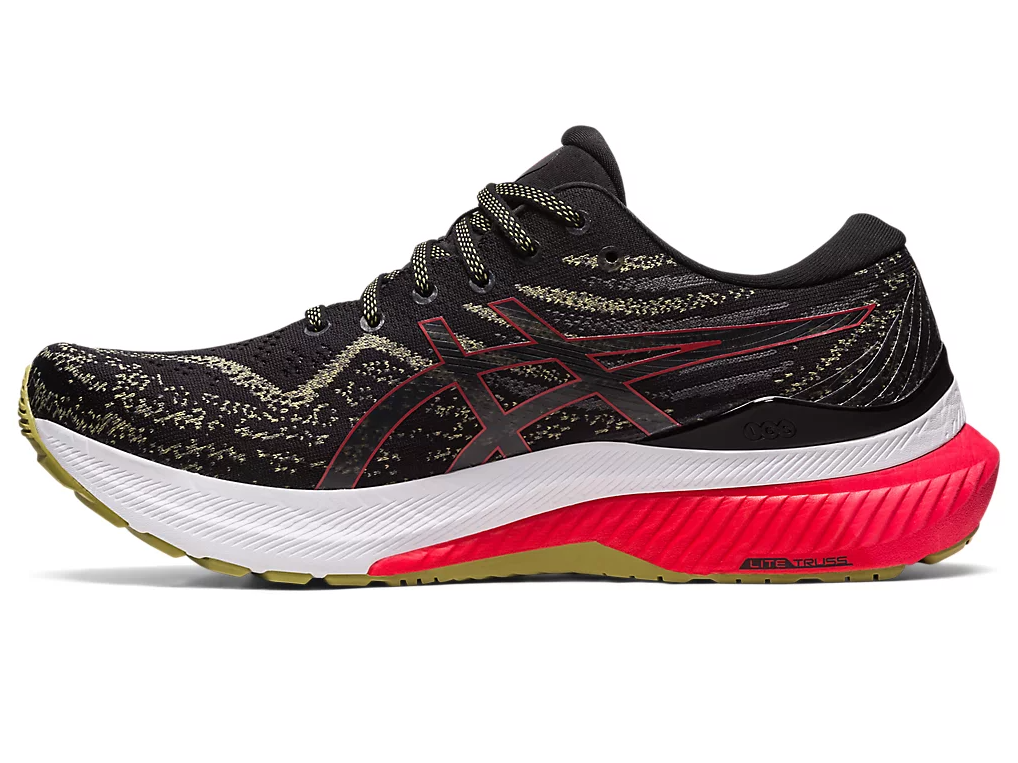 The best Asics sneakers up to 60% off