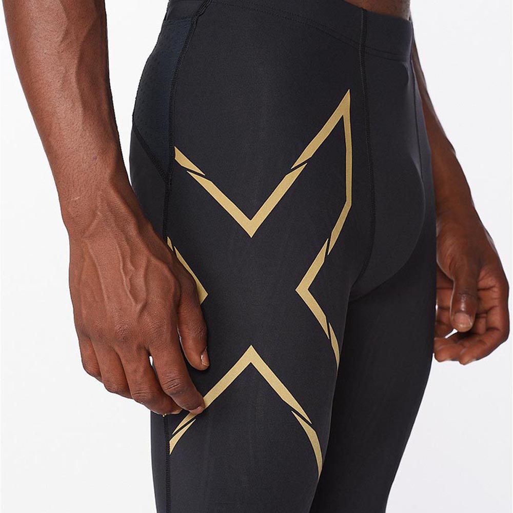 2XU Men Light Speed Compression Shorts - Black / Gold Reflective